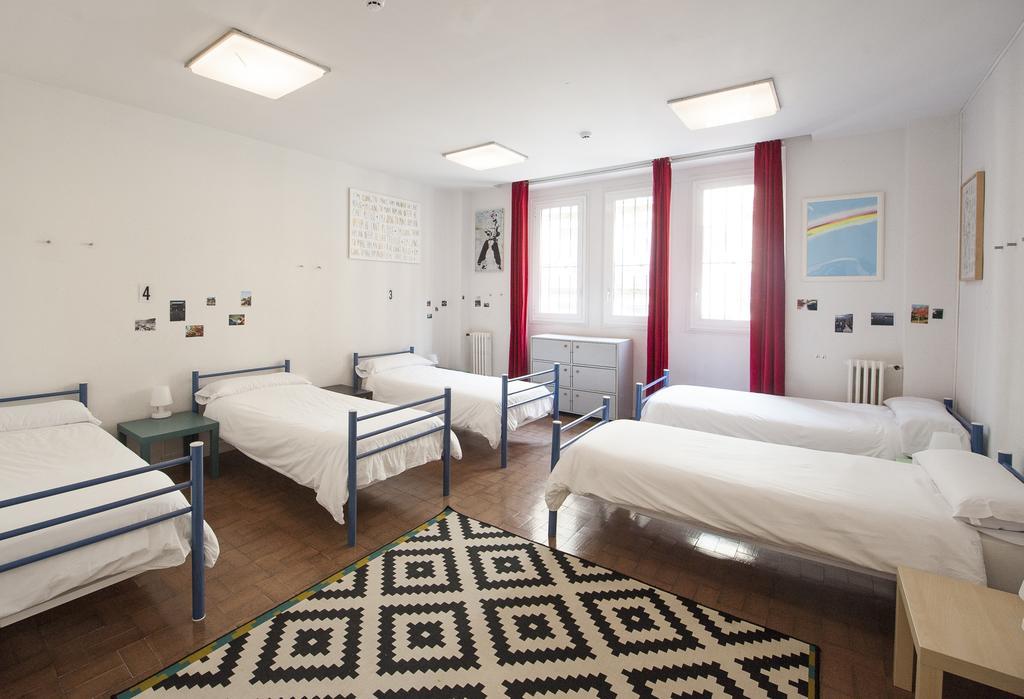 A Room In The City Hostel San Sebastián Zewnętrze zdjęcie